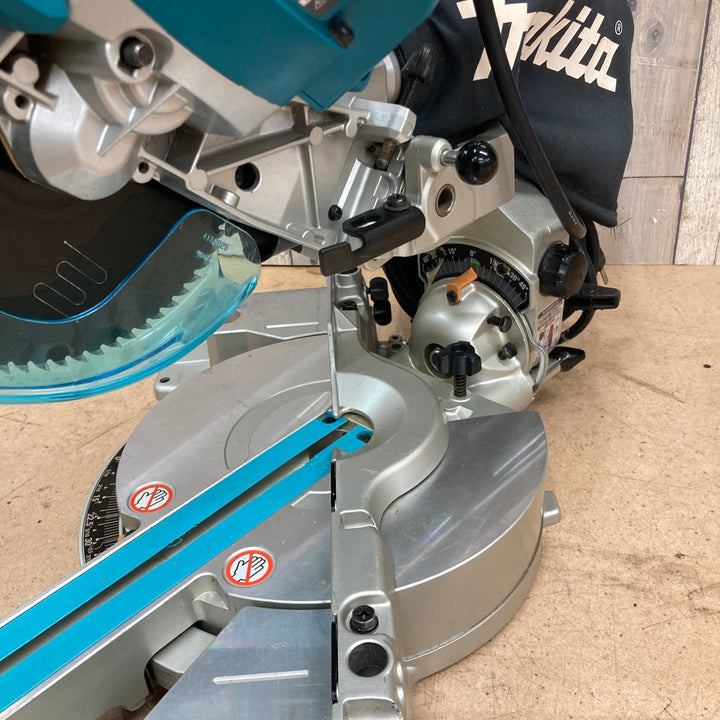 【タイムセール】 【中古品】マキタ(makita) スライドマルノコ LS0717FL 190mm ノコ刃付属 【東大和店】