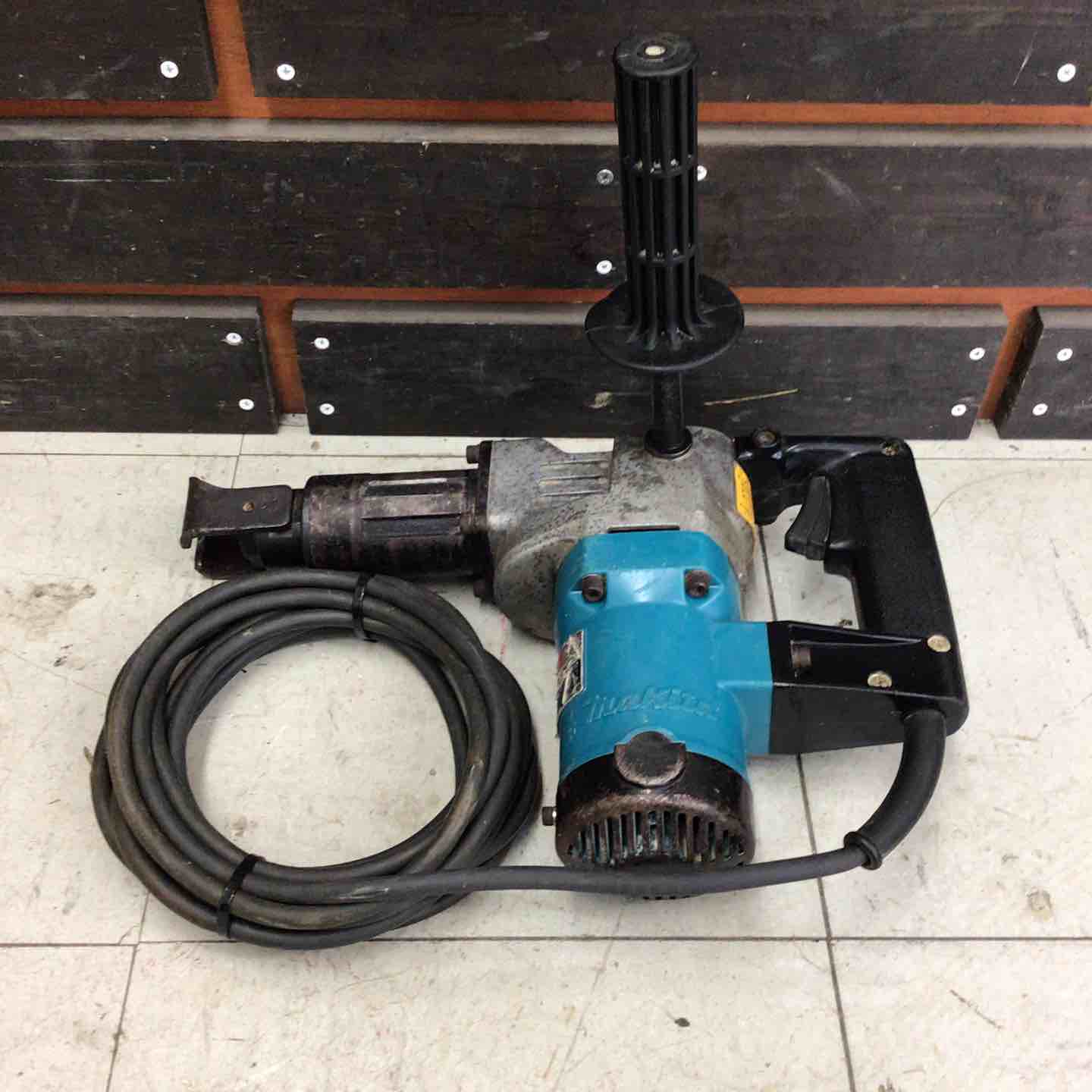 現状品】 マキタ/makita ハンマドリル HR3520 【鴻巣店】 – アクト