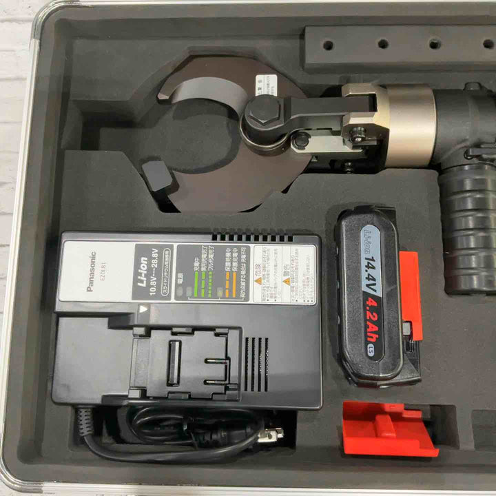 ★パナソニック(Panasonic) コードレスケーブルカッター EZ4544K-H【川口店】