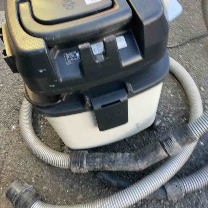 ◇リョービ(RYOBI) 集じん機 VC-1100【町田店】