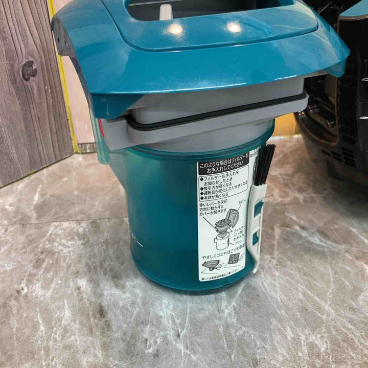 ★マキタ(makita) コードレスサイクロン掃除機 CL501DZ【八潮店】