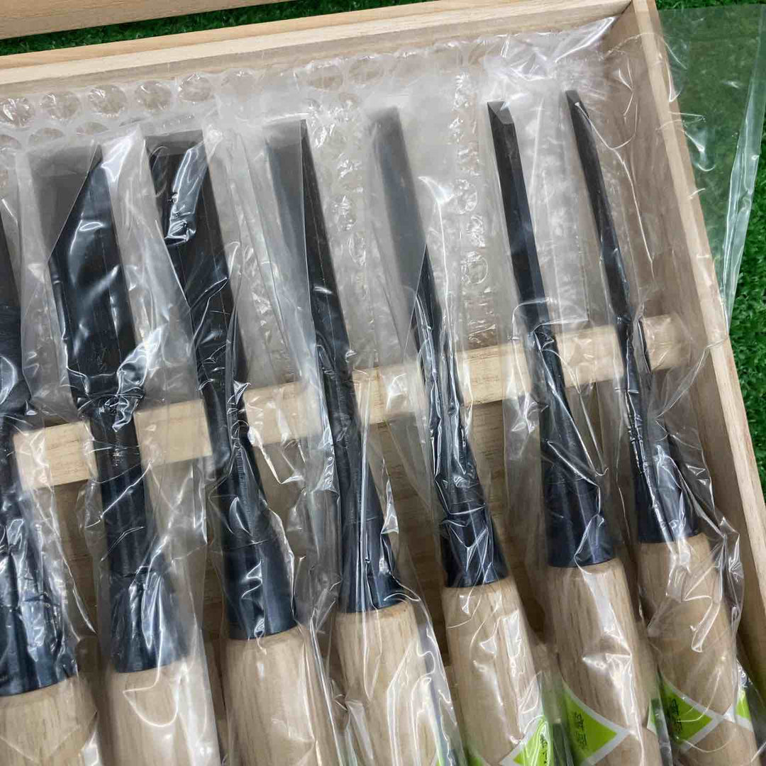 甚作  鑿  10本組  ノミ 越後住 大工道具 【桶川店】