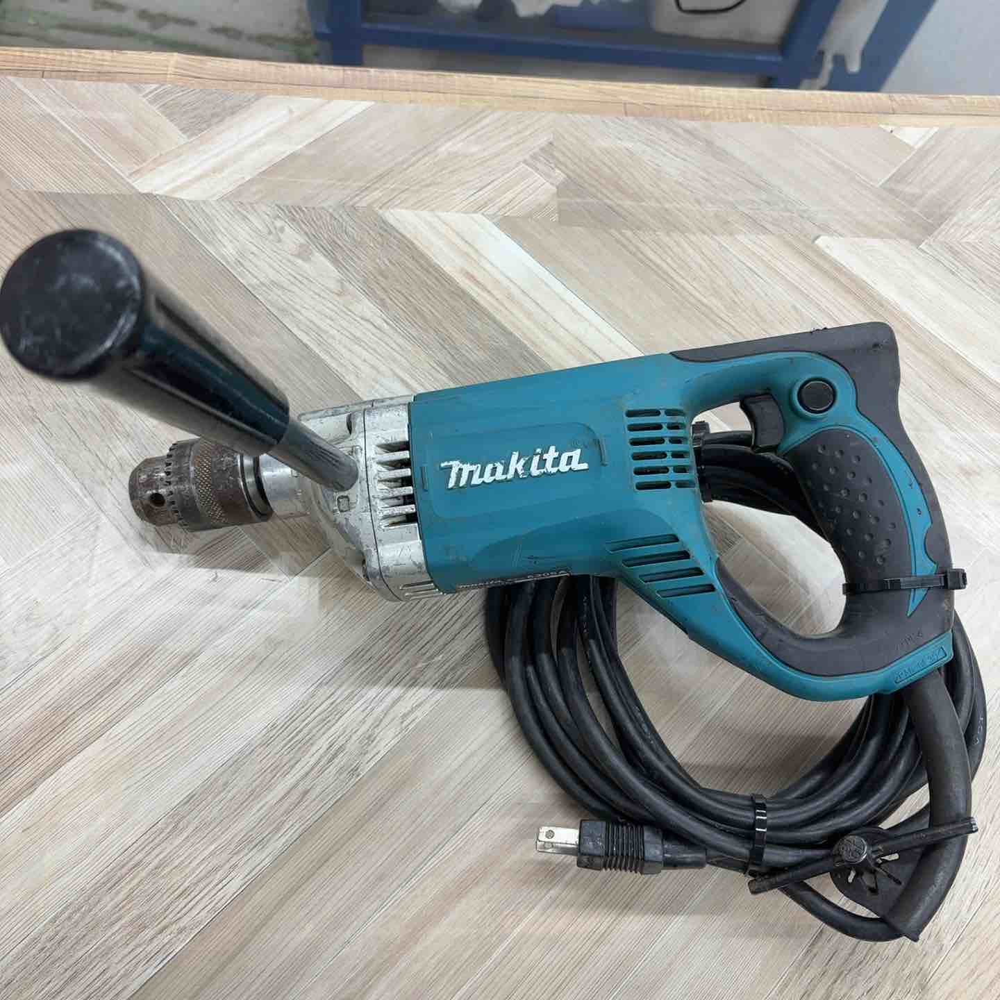 ☆マキタ(makita) 電気ドリル 6305A ブレーキ付【八潮店】 – アクト