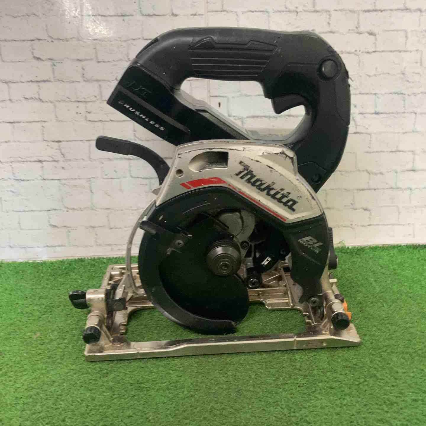 Makita - ДД【中古】MAKITA マキタ 丸のこ 程度A 本体のみ コードレス式 125mm 18v 192562 HS474D ブルー 目立った傷や汚れなし Makita - ДД【中古】MAKITA マキタ 丸のこ 程度A 本体のみ
