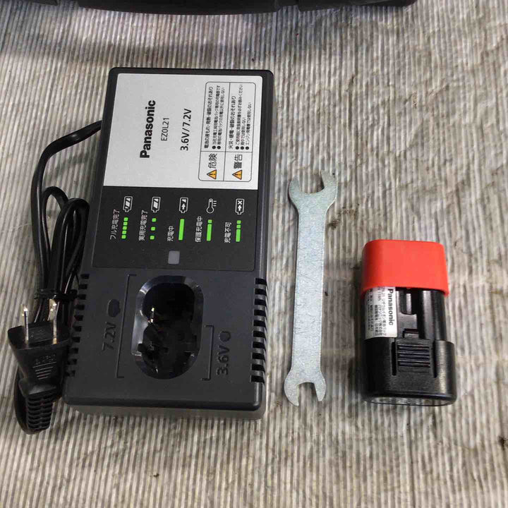 ☆パナソニック(Panasonic) コードレススティックインパクトドライバー EZ7521LA2S-R【草加店】