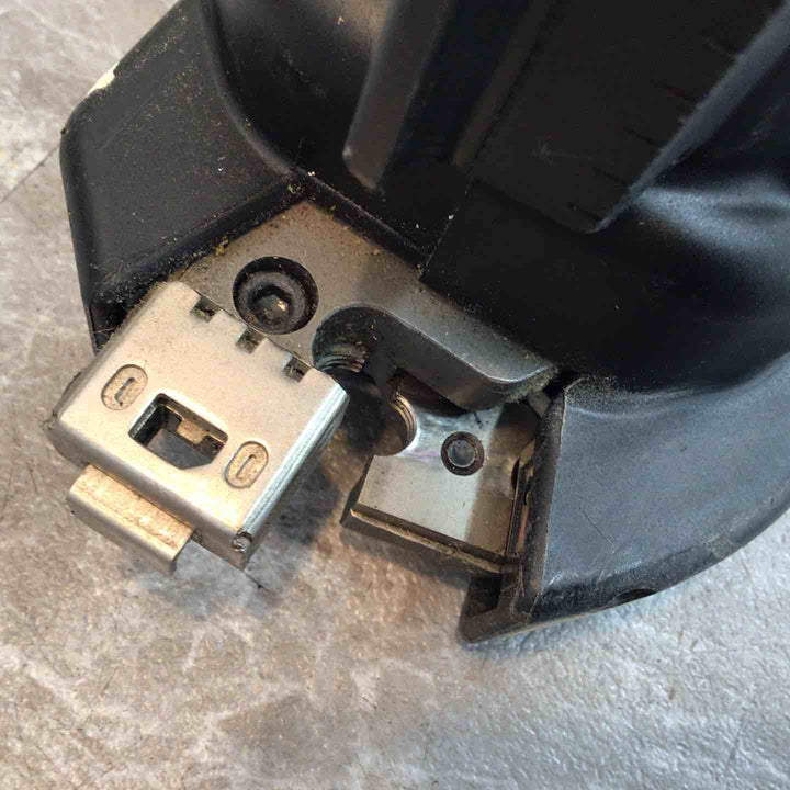 ★パナソニック(Panasonic) コードレス全ネジカッター EZ45A4PN2G-B【八潮店】