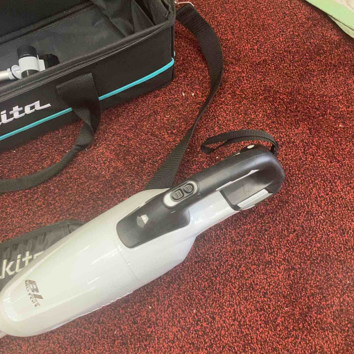 ☆マキタ(makita) コードレスクリーナー CL280FDZW【町田店】