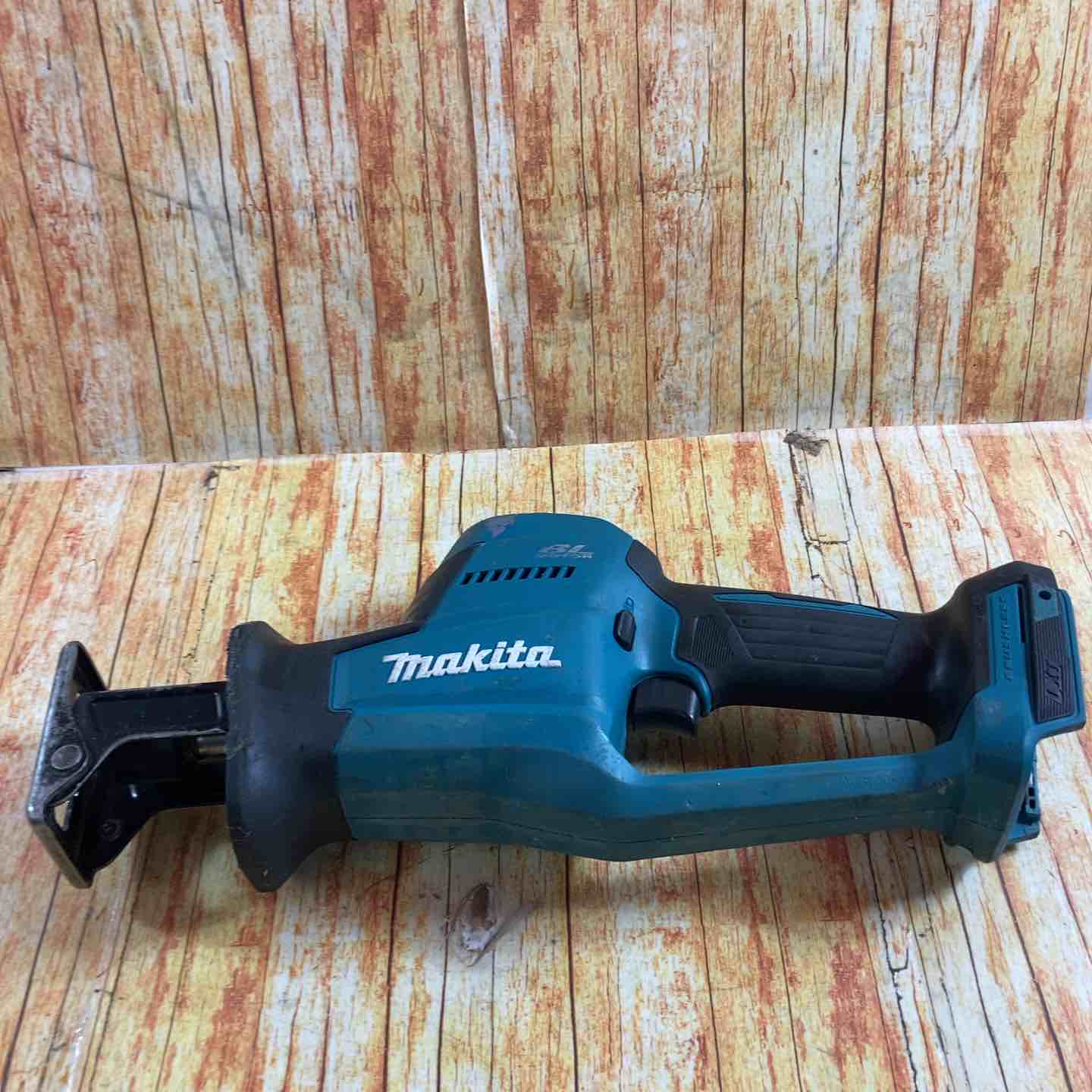 中古品】 マキタ (makita) コードレスレシプロソー JR189DZ 【藤沢店 