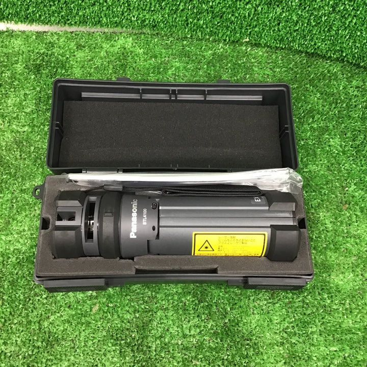 【サマーセール!未使用品】パナソニック(Panasonic) レーザー墨出し器   グリーンレーザー レーザーマーカー 墨出し名人 BTL4100【桶川店】