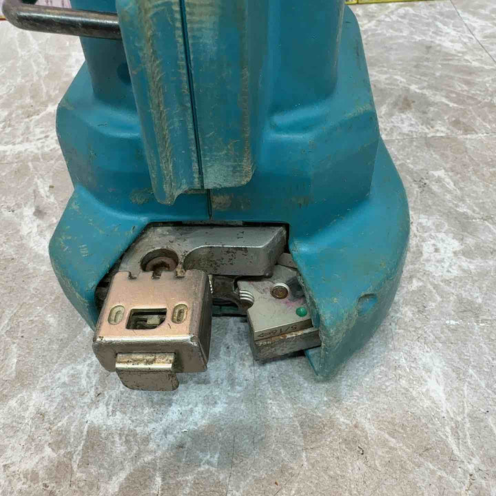 ★マキタ(makita) コードレス全ネジカッター SC101DZ【八潮店】