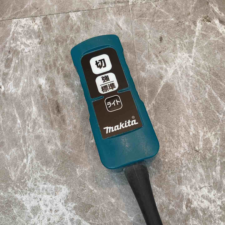 ☆マキタ(makita) コードレス背負い集じん機 VC260DZ【八潮店】