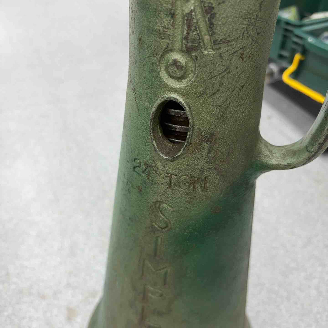 【店頭受取り限定】SIMPLEX SJ2518 スクリュージャッキ 24トン【八潮店】