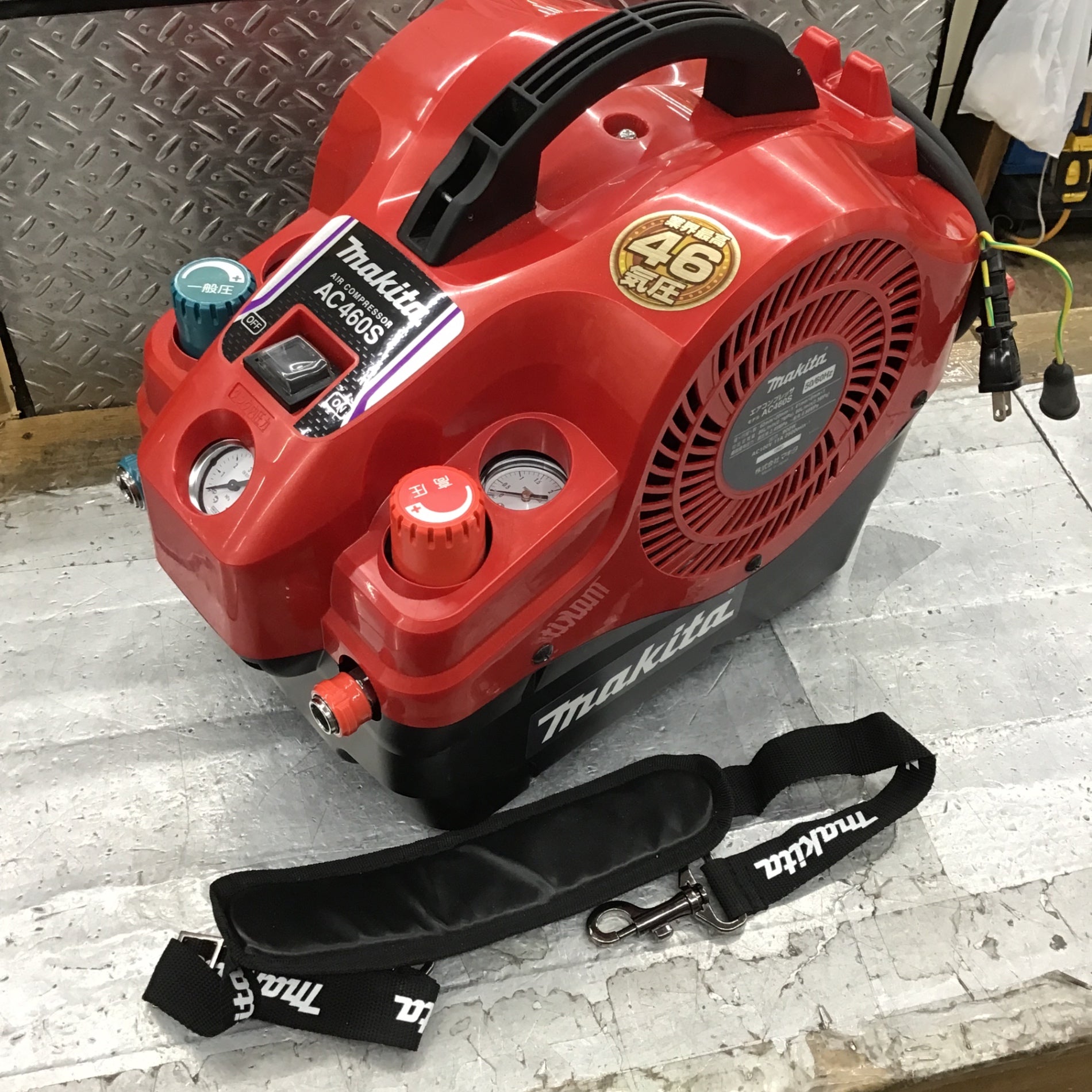 ☆マキタ(makita) 常圧/高圧エアコンプレッサー AC460SR【所沢店】 – アクトツールオンラインショップ