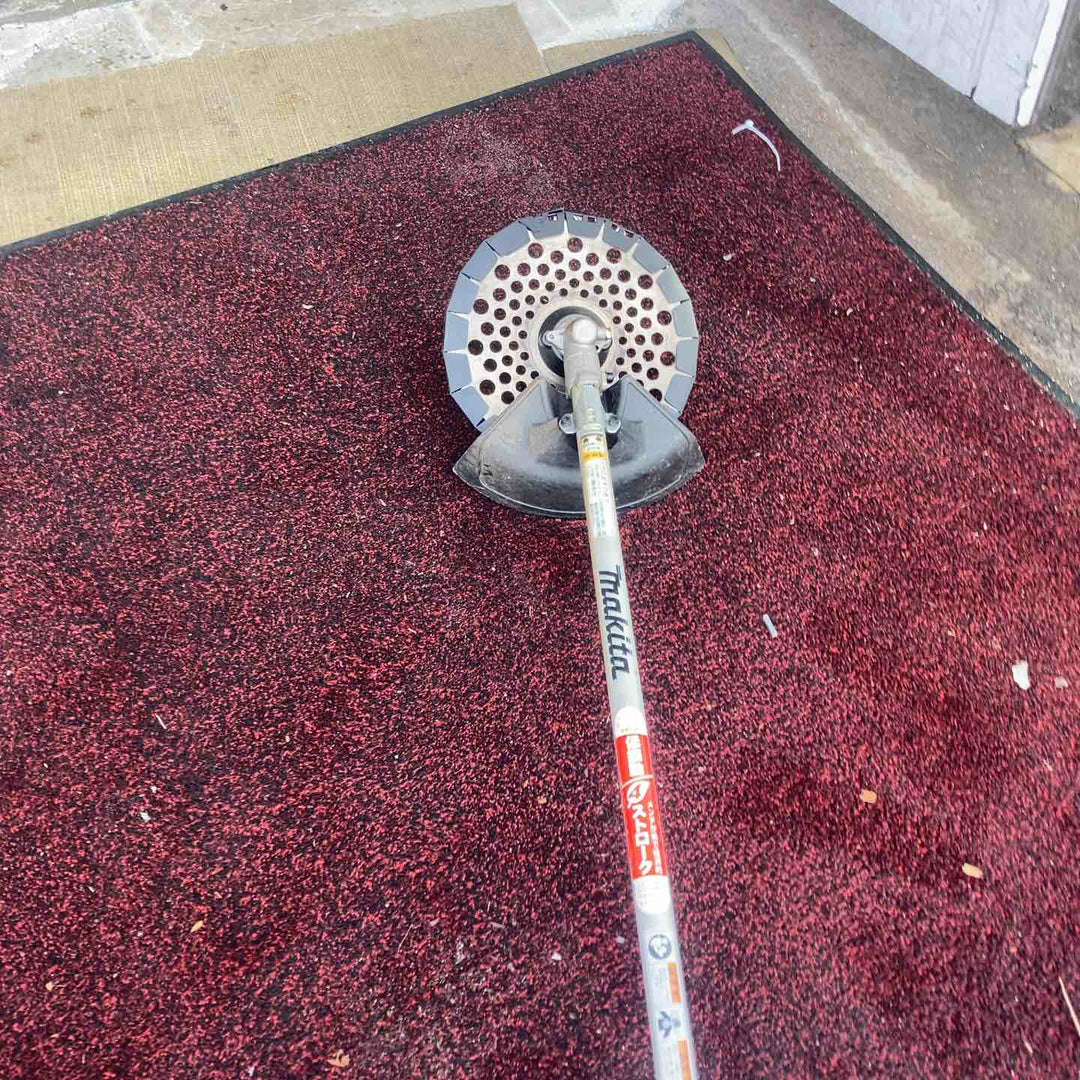 【店頭受取り限定】マキタ エンジン刈払機 4ストロークエンジンタイプ ループハンドル 排気量25.4ml MEM2651LHT【町田店】