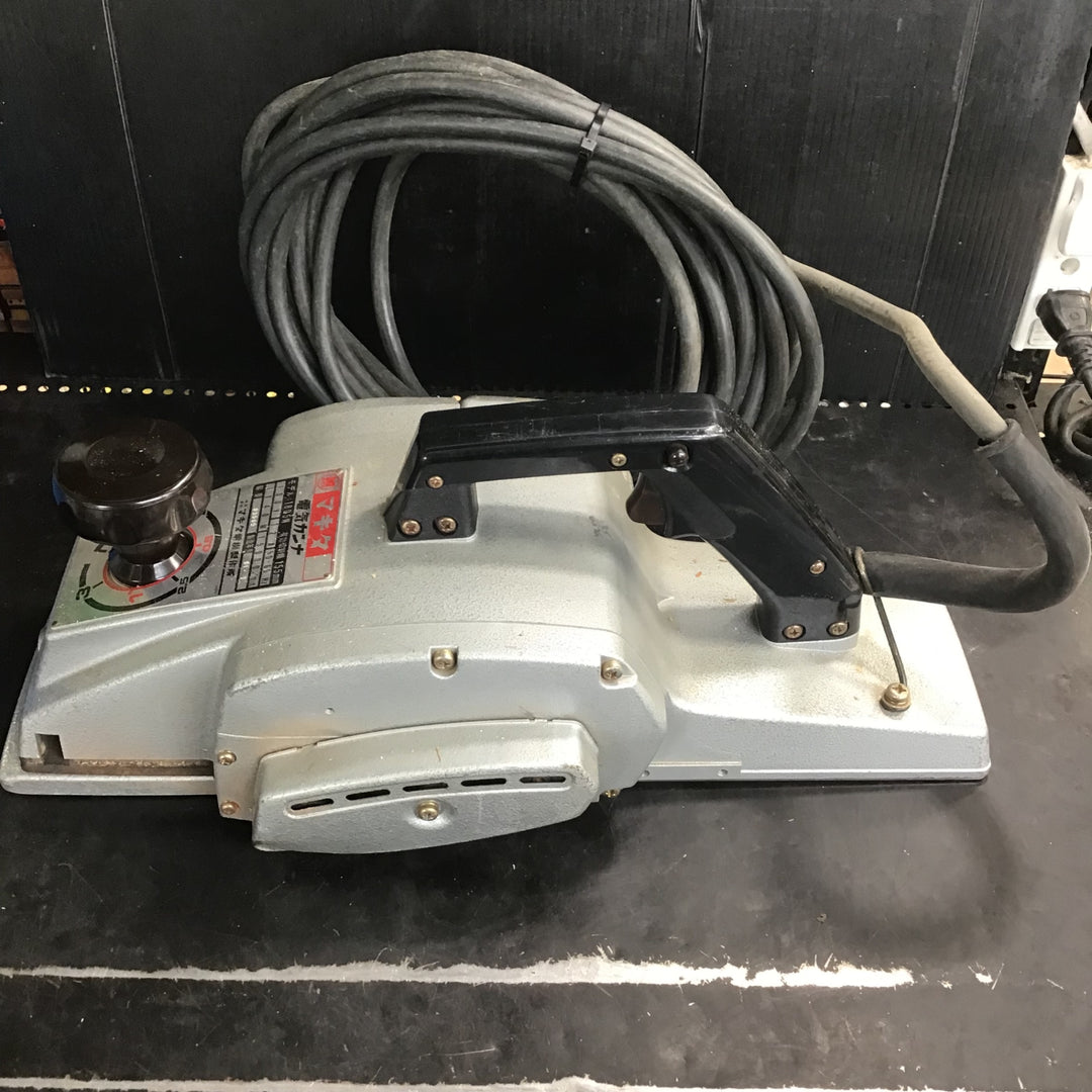 〇マキタ(makita) 電気カンナ 1805N【草加店】