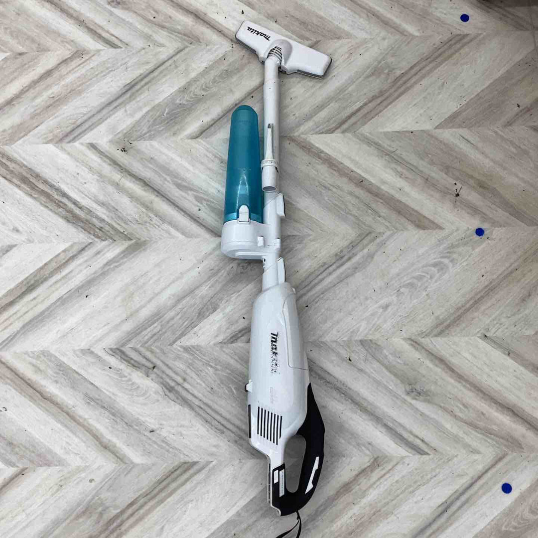 ◇マキタ(makita) コードレスクリーナ CL282FDZCW【越谷店】