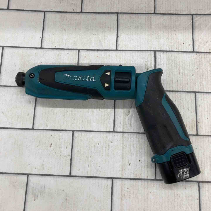 ☆マキタ(makita) 充電式ペンインパクトドライバ TD021DS【所沢店】