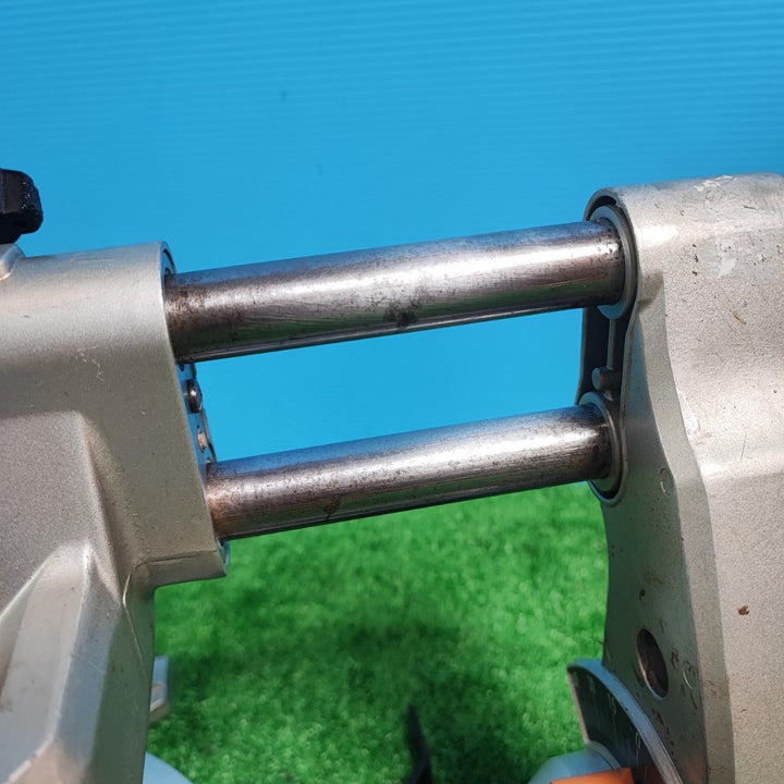 【店頭受取り限定】★マキタ(makita) スライドマルノコ LS0613FL【岩槻店】