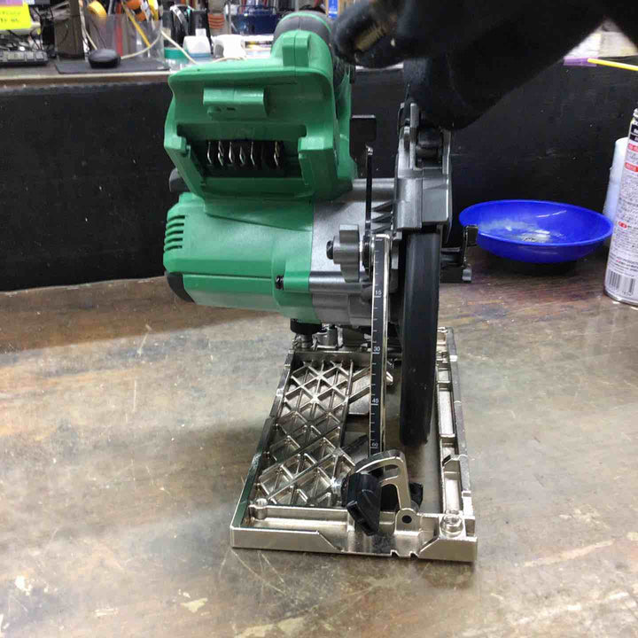 ★ハイコーキ(HIKOKI ※旧:日立工機) コードレスマルノコ C3606DB(NN)【戸田店】