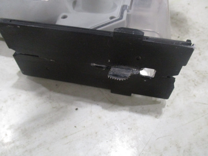 ○パナソニック(Panasonic)  コードレス角穴カッター EZ4543LR1S-B【川口店】