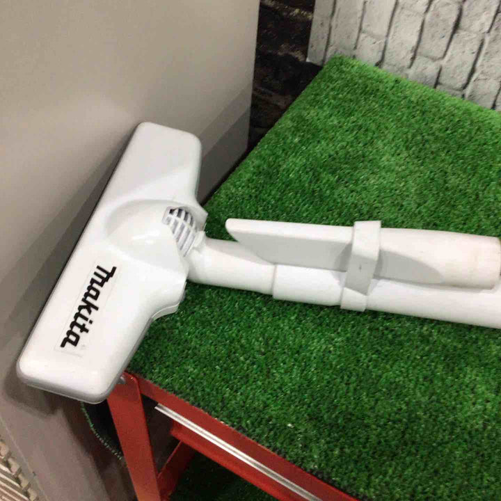 ☆マキタ(makita) コードレスクリーナー CL181FDZW【川口店】