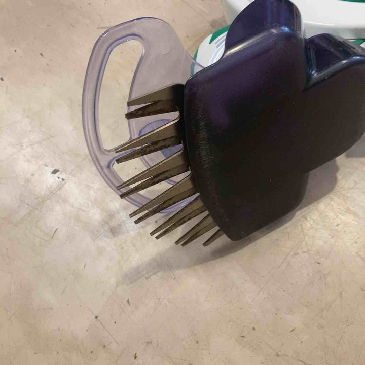 【店頭受取り限定】◇マキタ(makita) MUM1600 芝生バリカン【町田店】