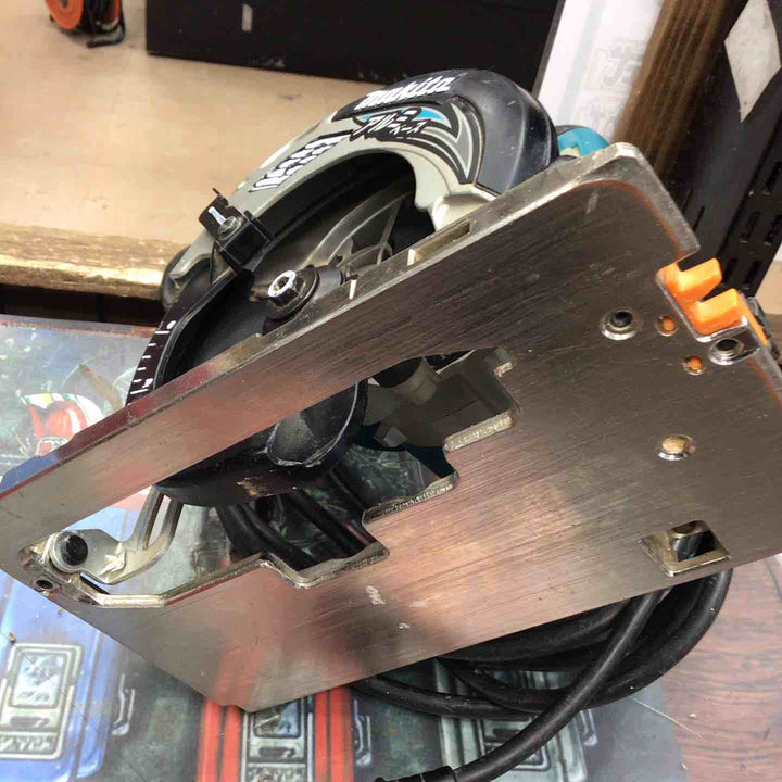 ★マキタ(makita) 電気マルノコ 5230【草加店】