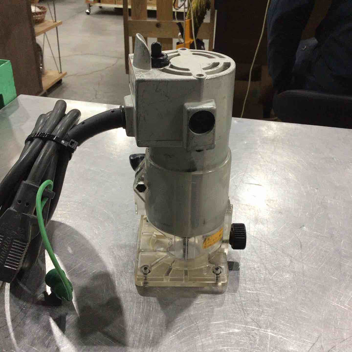 〇マキタ(makita) トリマ 6mm 3701【川口店】