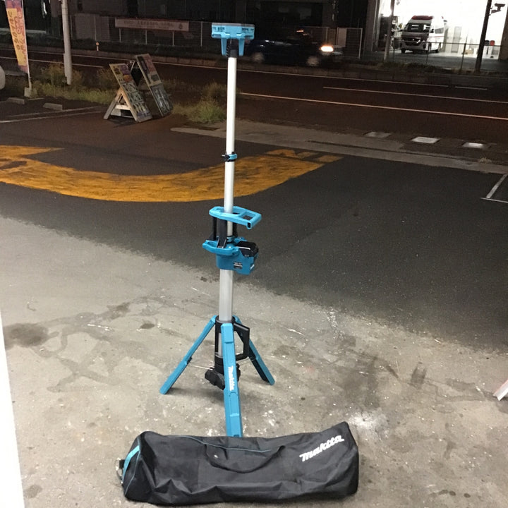 【中古】 マキタ (makita) 充電式タワーライト ML814 【桶川店】
