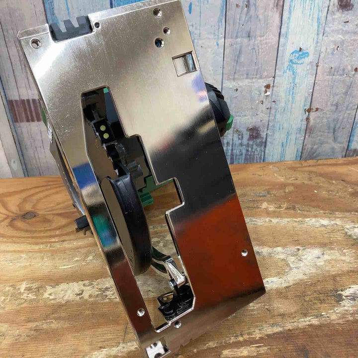 【中古美品】★ハイコーキ(HIKOKI ※旧:日立工機) コードレス丸のこ C3606DA(SK)(NN) 36V 本体のみ【柏店】