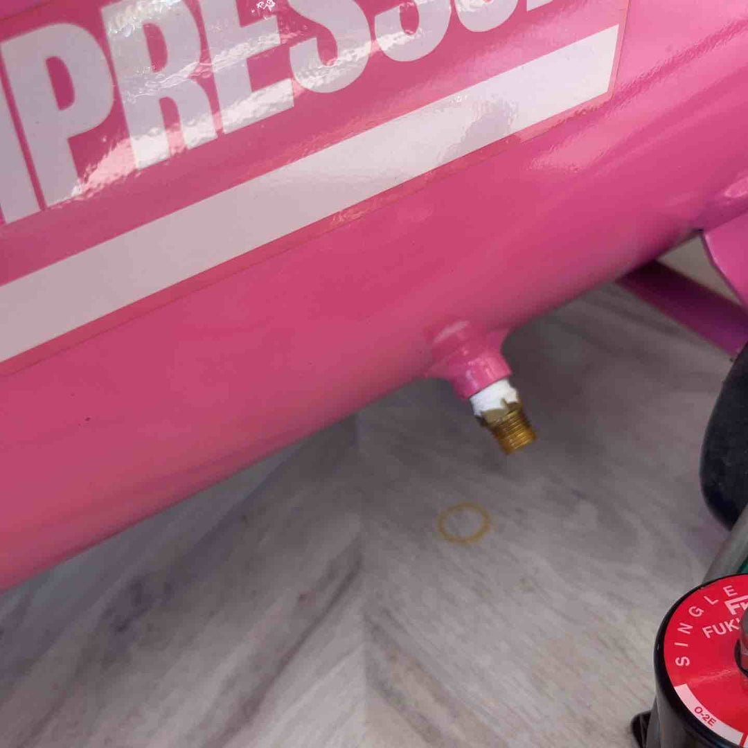 【店頭受取り限定】アネスト岩田 レシプロコンプレッサ Y-22/L22P-10 -S13【越谷店】