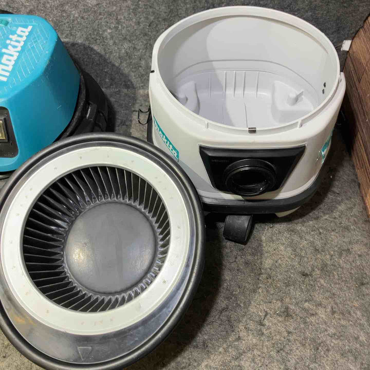 ◇マキタ(makita) 乾式 集じん機 482(P)【桶川店】