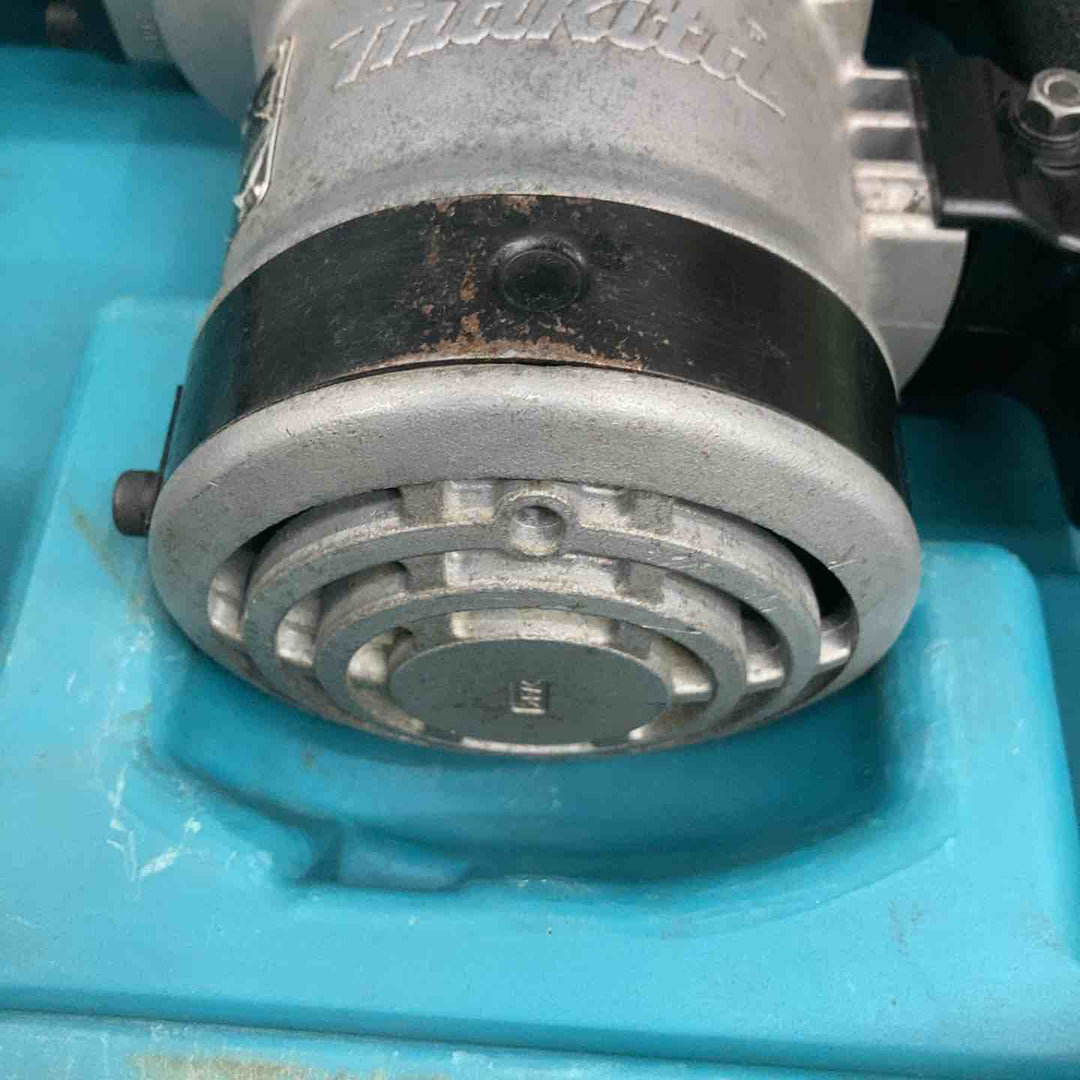 ★マキタ(makita) 電動ハンマ HM1201 六角軸21mm【桶川店】
