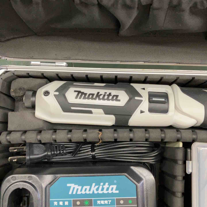 ★マキタ(makita) コードレスペンインパクトドライバー TD022DSHXW【鴻巣店】