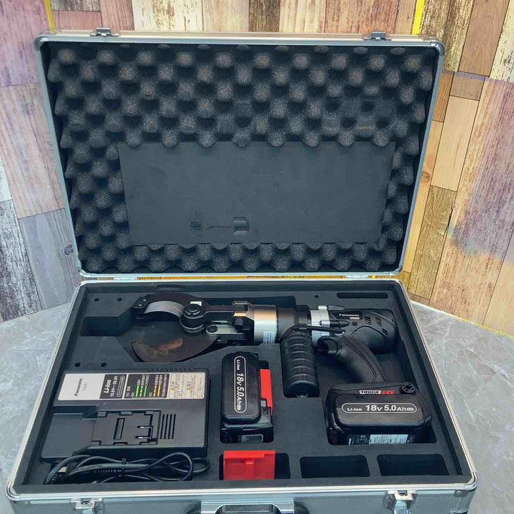 ★パナソニック(Panasonic) コードレスケーブルカッター EZ45A6K-B【八潮店】