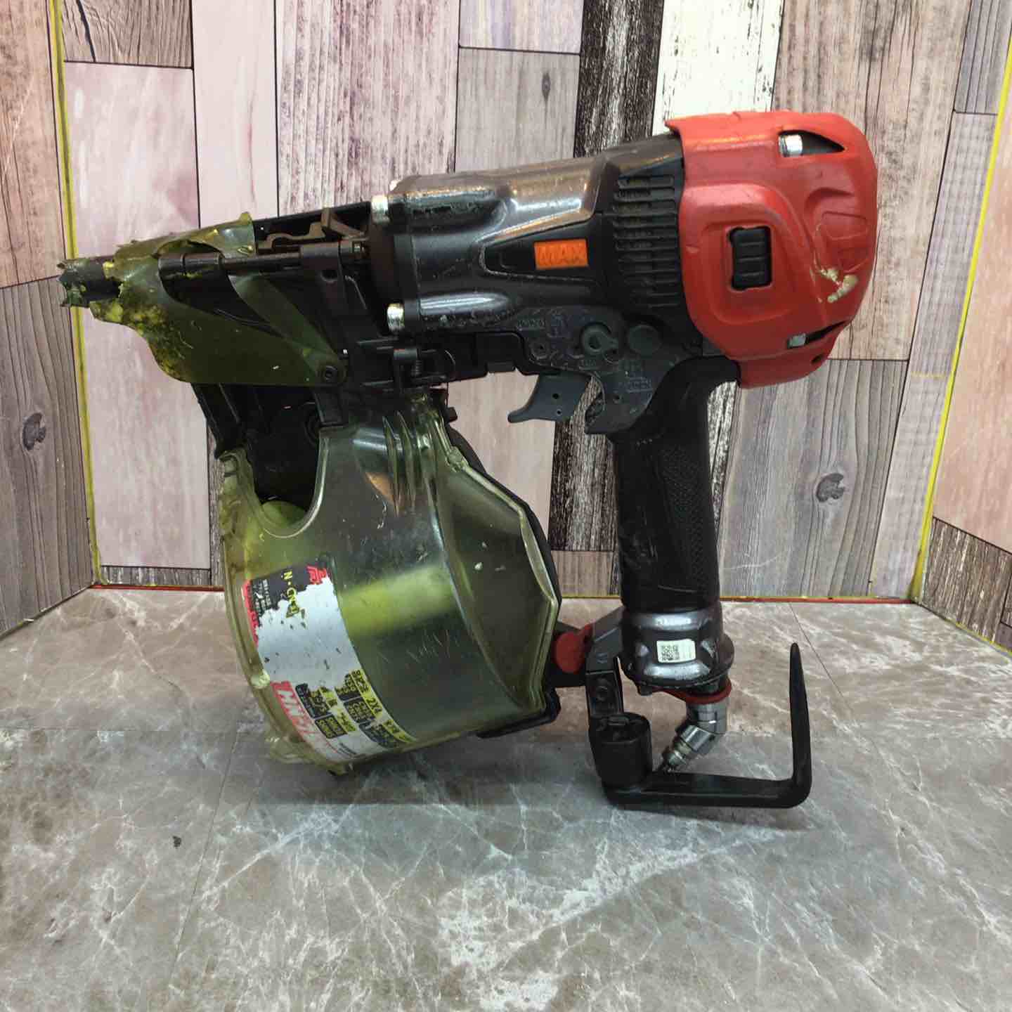 中古品○MAX 高圧エア釘打ち機 HN-75N3（D）-G○D○ITPI4WR0DR4G