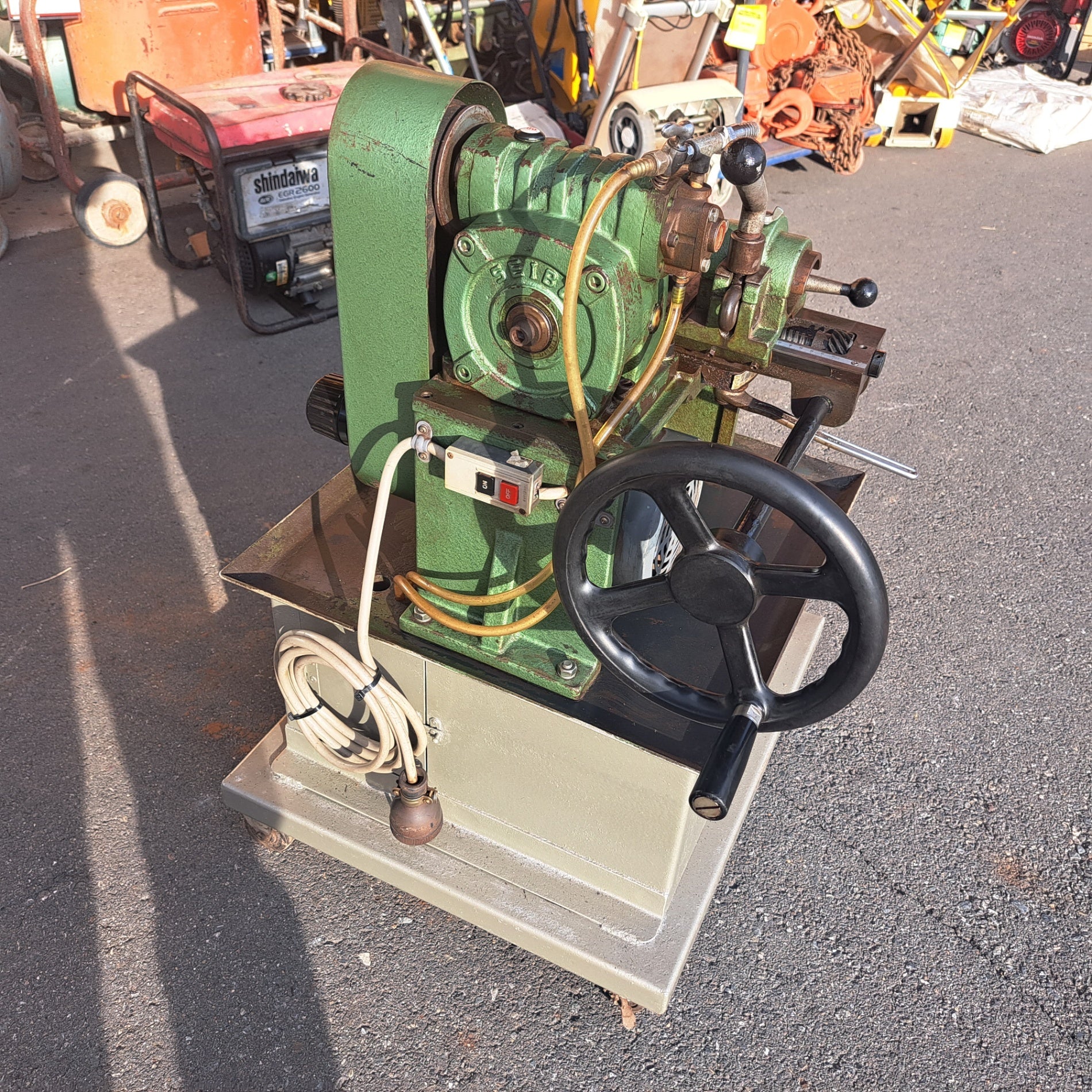 西部マシン パイプ加工機　パイプえぐり機 SM-A2型 三相 200V パイプ加工 コンビネーションカッター パイプ 工場 金属 電動 切断 工具 中古 中古・店頭受取り限定】 西部マシン パイプえぐり機 SM-A2型 三相 200V