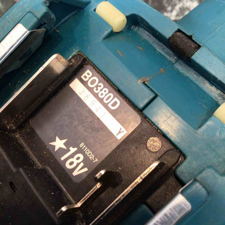 ★マキタ(makita) コードレス仕上サンダー BO380DZ【八潮店】