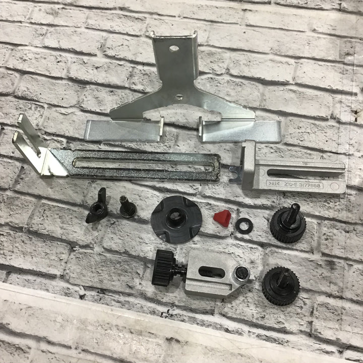☆マキタ(makita) 電子トリマ 3707FC【川口店】