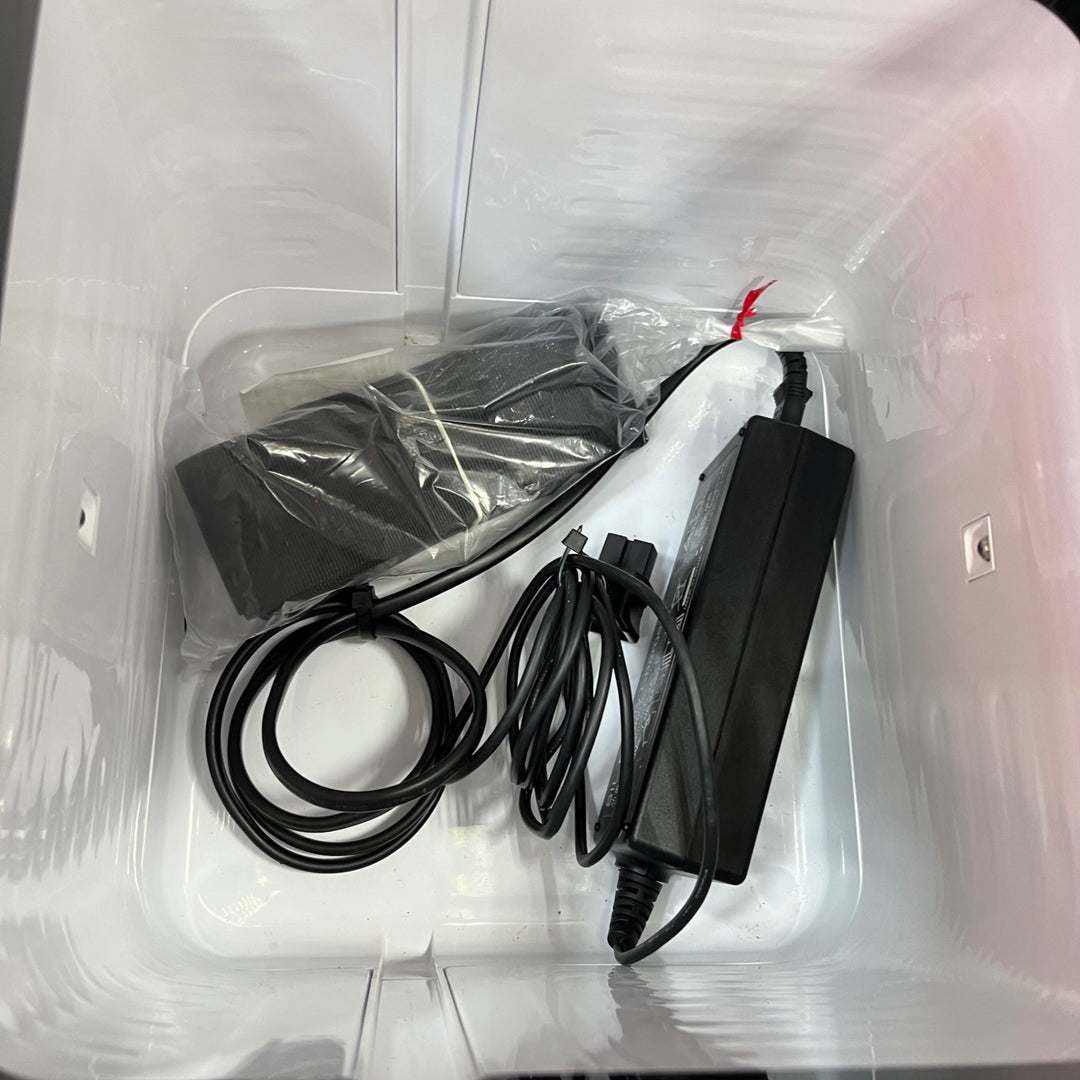 〇ハイコーキ(HIKOKI ※旧:日立工機) コードレス冷温庫 UL18DD(NMB)【草加店】