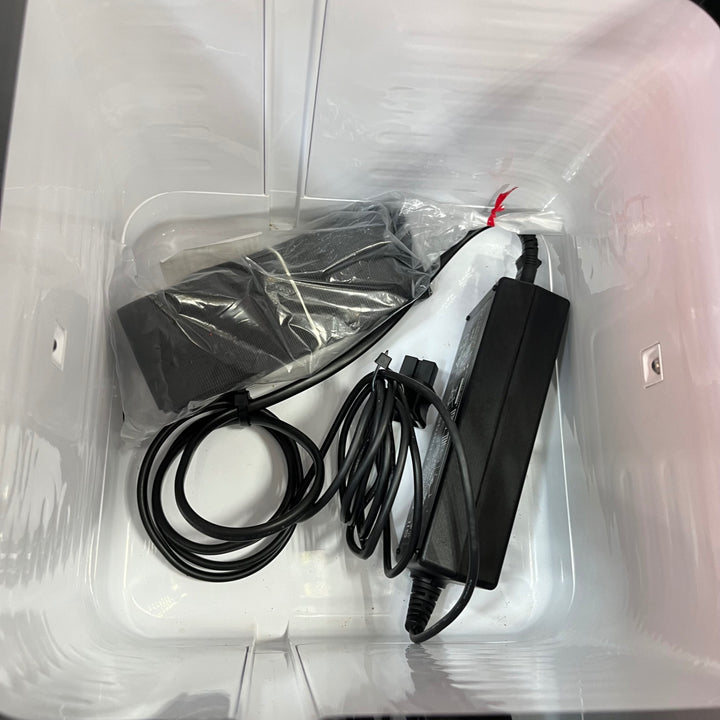 〇ハイコーキ(HIKOKI ※旧:日立工機) コードレス冷温庫 UL18DD(NMB)【草加店】