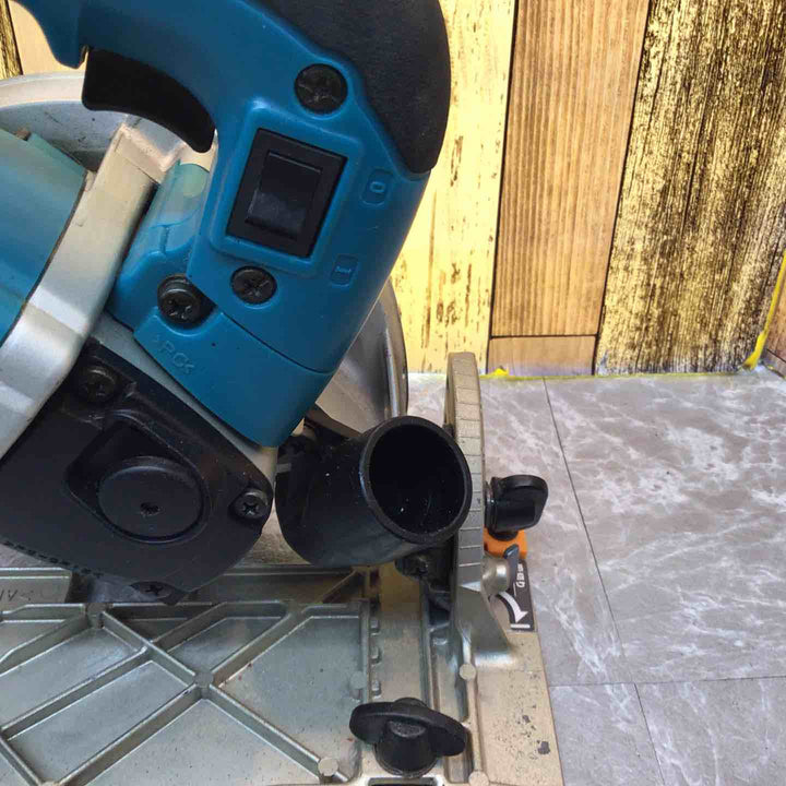 ☆マキタ(makita) 内装マルノコ 5240L【八潮店】