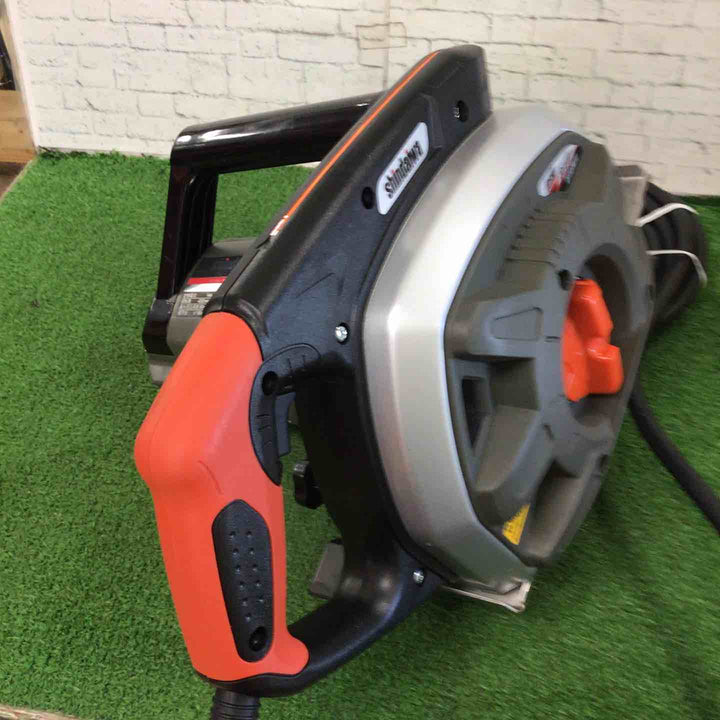 ◇新ダイワ(Shindaiwa) 180mm 防塵カッター B18N2-F(B18NII) チップソーカッター【町田店】