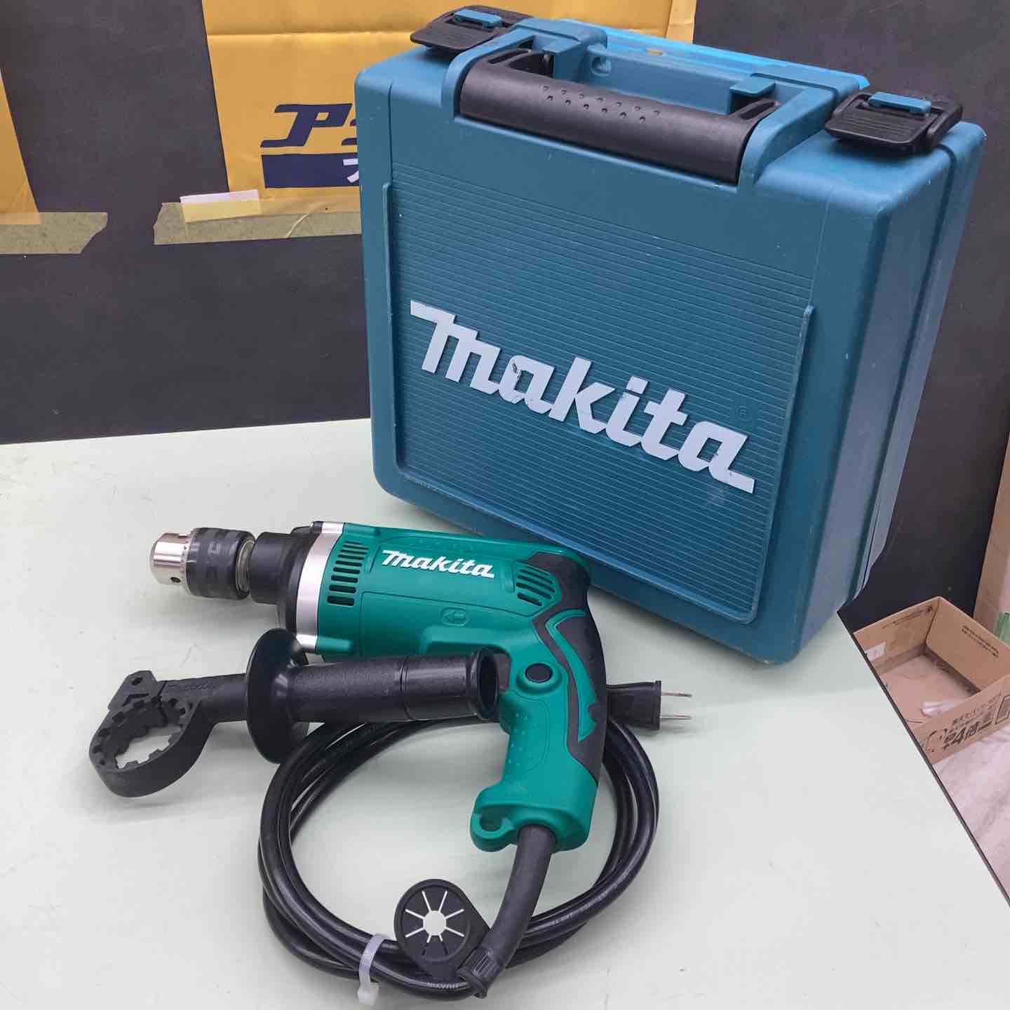 マキタ(Makita) 震動ドリル コンクリ16mm 鉄工13mm 木工30mm M816K マキタ(makita) 振動ドリル M816K 100v コンクリ 鉄工 木工 越谷店