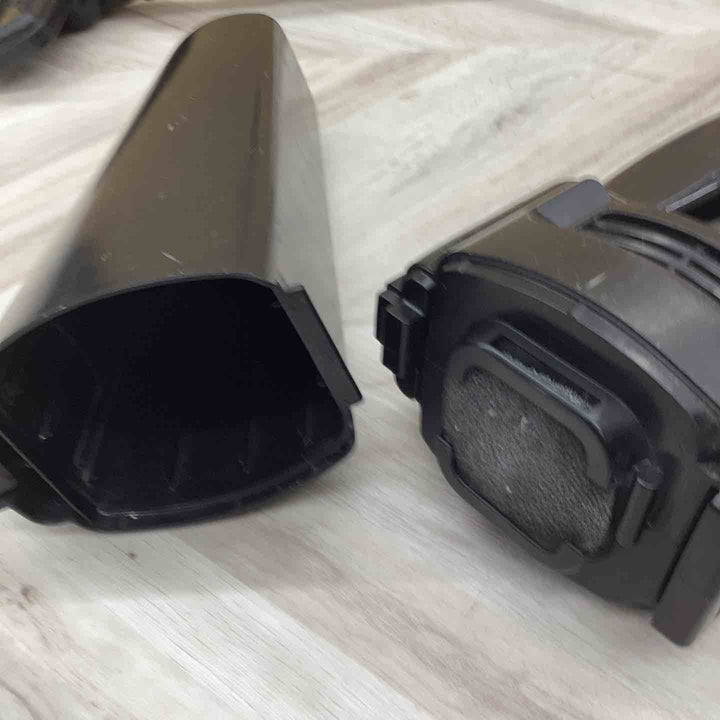 ◇パナソニック(Panasonic) 工事用充電フロアクリーナー EZ3744【越谷店】