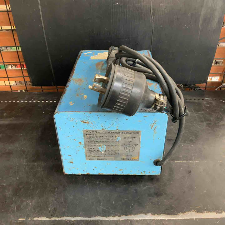日動 降圧専用トランス TB-300D【草加店】