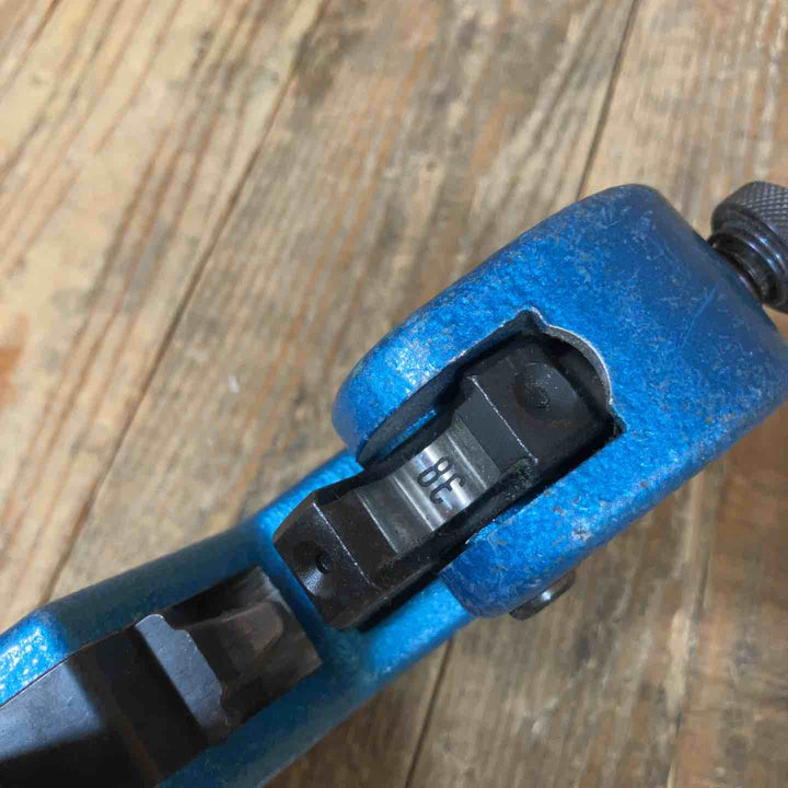 ◇ロブスター(LOBSTER) 強力型圧着工具 裸圧着端子・裸圧着スリーブ(P・B)用 AK-100 (AK100)【所沢店】