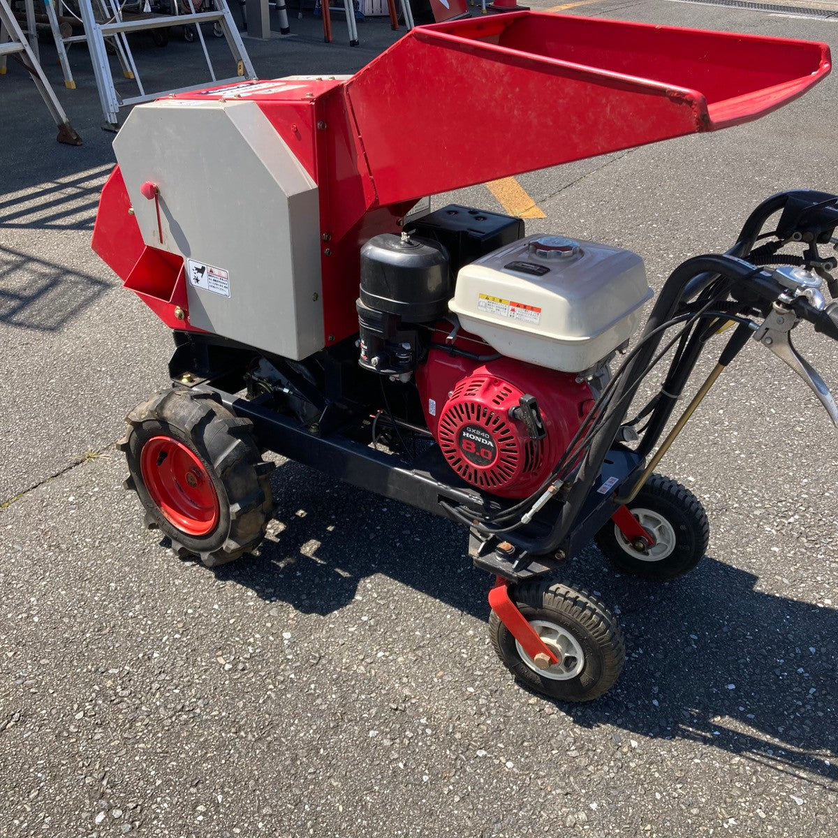 お話し中　【和歌山県】共立ウッドチッパー　KS80 自走式 お話し中 【和歌山県】共立ウッドチッパー KS80 自走式