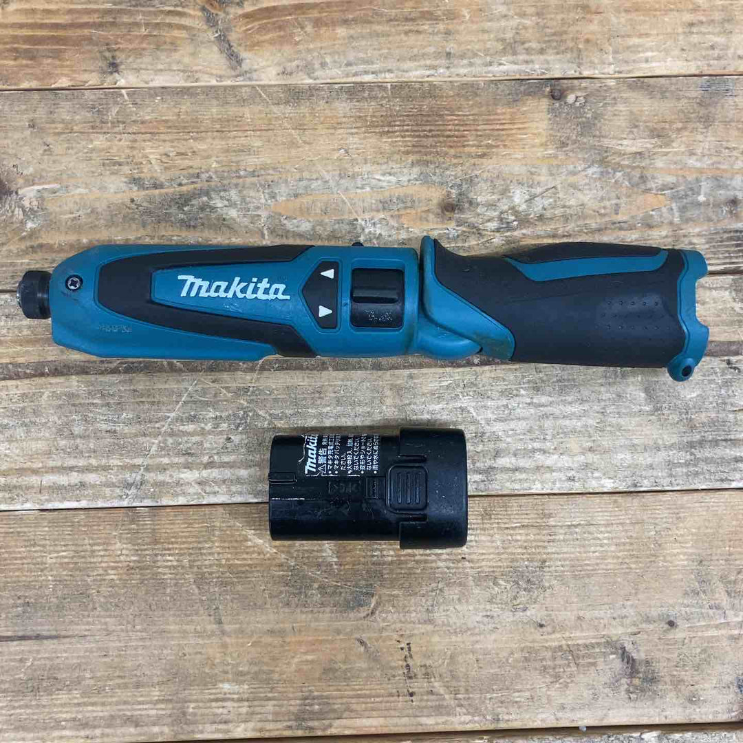 【中古品】 マキタ(makita) コードレスペンインパクトドライバー TD021DZ 【東大和店】