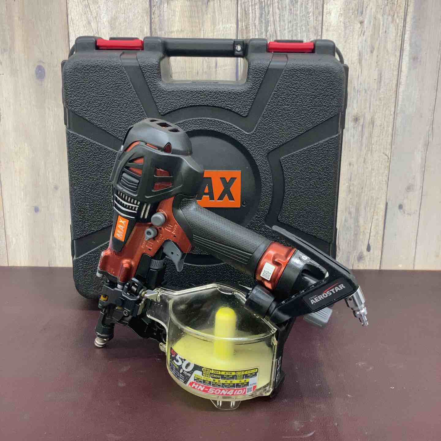 中古品】 マックス(MAX) 50mm 高圧エア釘打ち機 HN-50N4(D)-R 【東大和